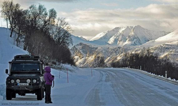 17519_602005886491852_1512357028_n