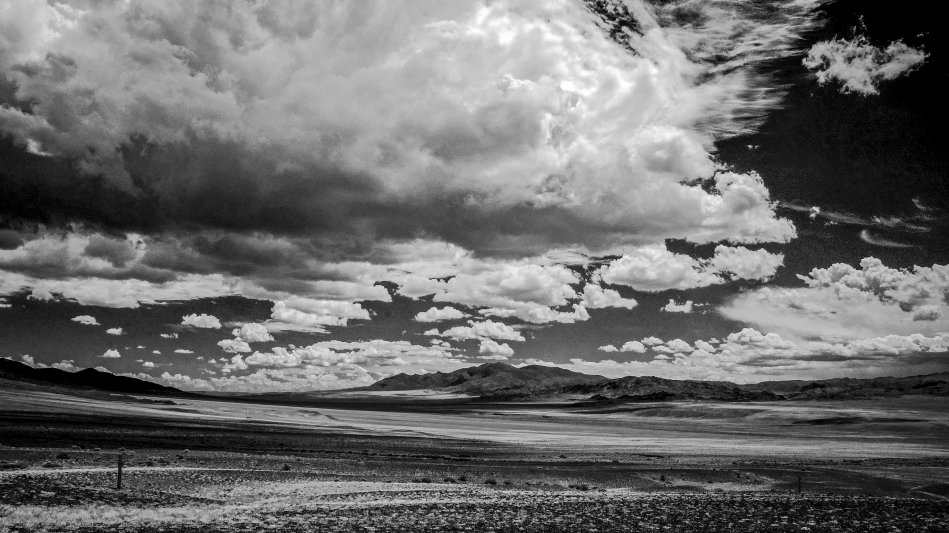 Infrared, photography, B&W, Mongolia, landscape, desert, tracks